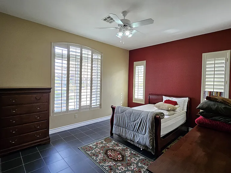 2101 Grand Island Ct — Photo 21