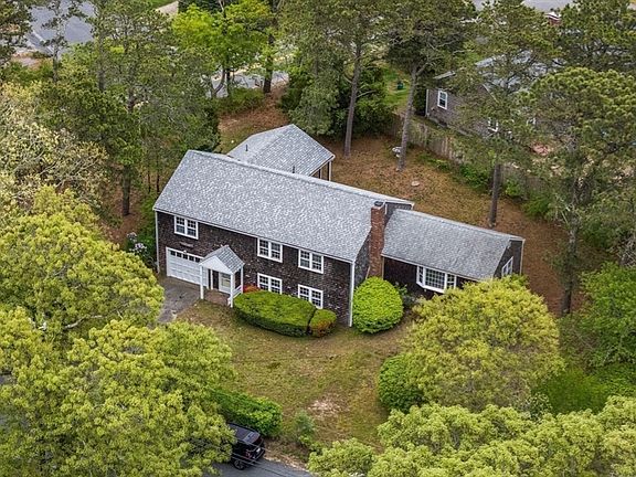 2nd image of 4 Freeman Rd
