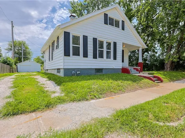 918 W Valley St, Saint Joseph, MO 64504