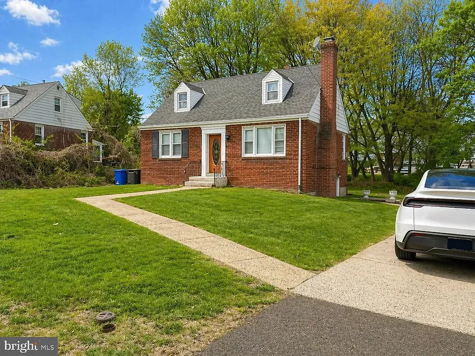 120 Overhill Ave