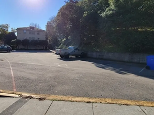 25 Richmond Rd, San Anselmo, CA 94960