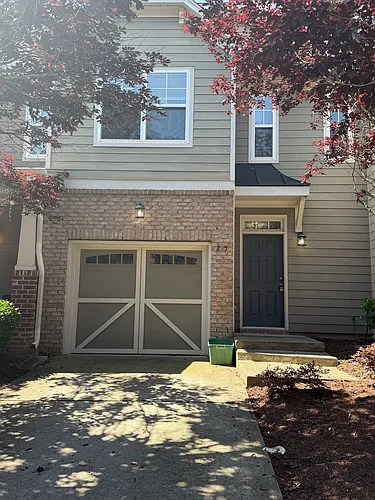 245 Linden Park Ln Photo 1