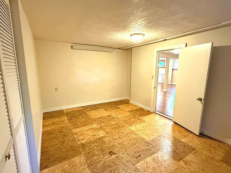 1240 N Wygant St — Photo 26