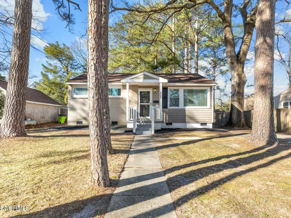 801 Meadows Street, New Bern, NC 28560