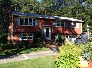 52 Fardon St, Billerica, MA 01821