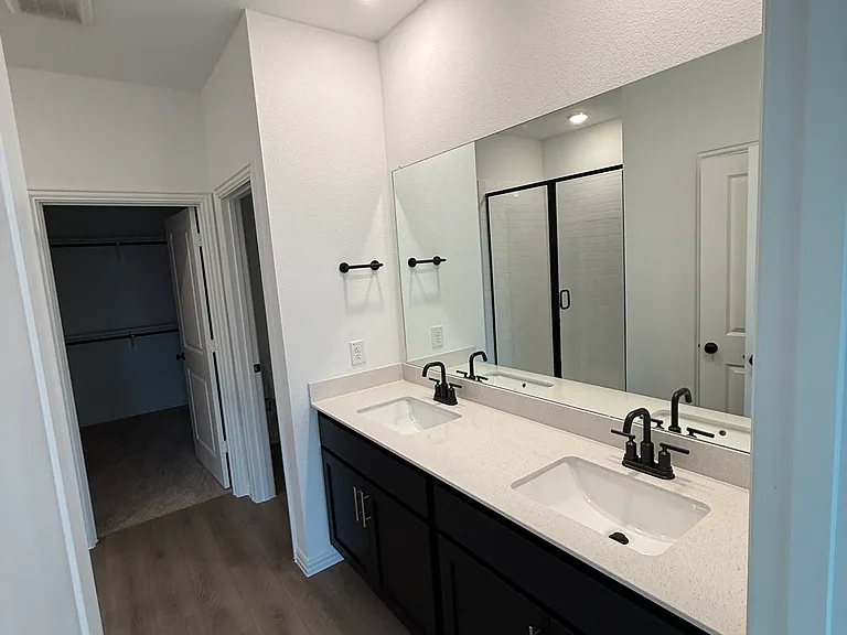 768 Waterhouse Lake Dr — Photo 6