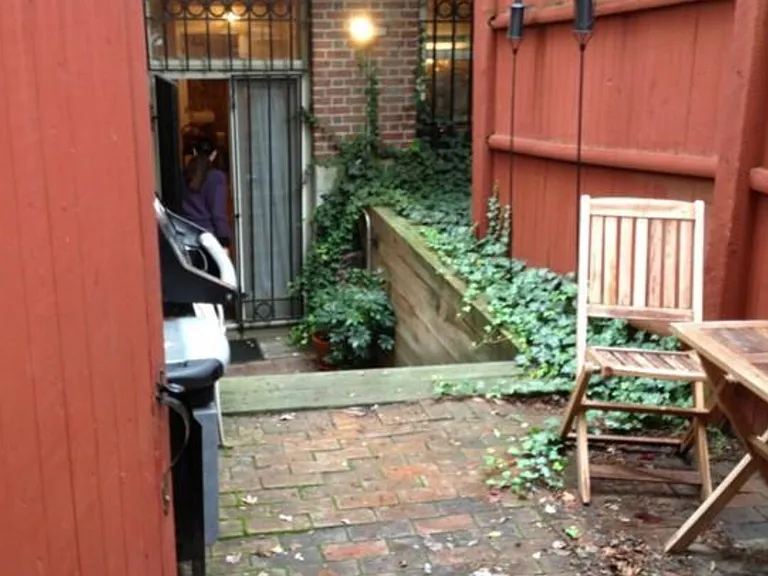 743 E 4th St #103 — Photo 10