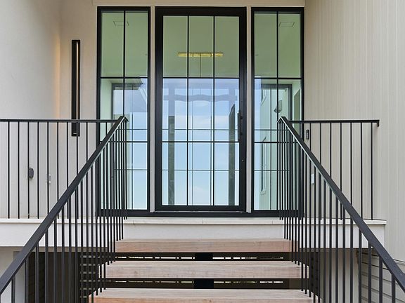 3rd image of 3209 Marshall Blvd