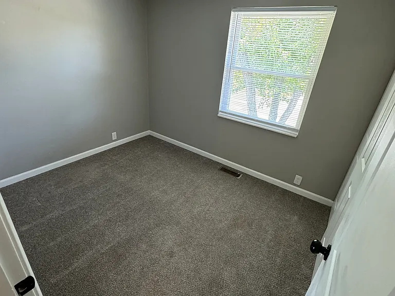 5430 Basore Rd — Photo 12