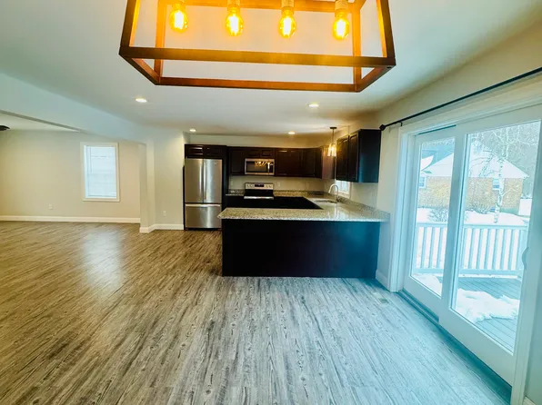 (undisclosed Address), Bristol, RI 02809