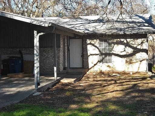 1st image of 3314 S Oak Dr