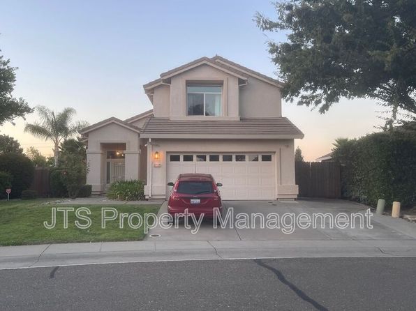 3232 Balada Way
