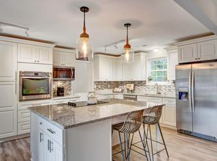 824 Harbor View Rd, Charleston, SC 29412