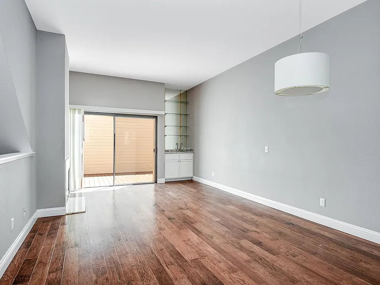 9310 Towne Centre Dr #70 — Photo 2