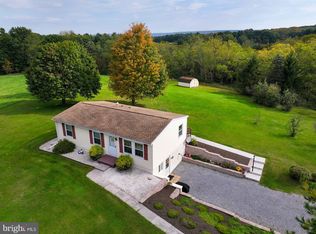 2061 Menchtown Rd, Everett, PA 15537