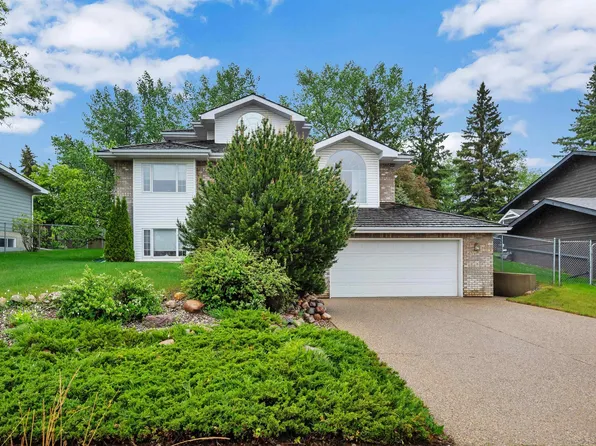 74 Beauvista Dr, Strathcona County, AB T8A 3X1