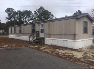 3547 Town And Country Dr, Hope Mills, NC 28348