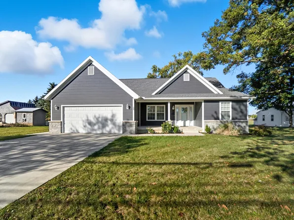 726 S Oak St, Ottawa, OH 45875