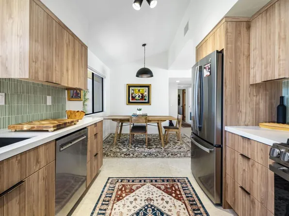 72690 Yucca Ct, Palm Desert, CA 92260