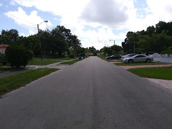 4th image of 1321 NE 158th St