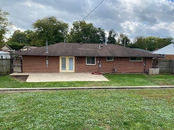 4th image of 4941 Chesham Dr
