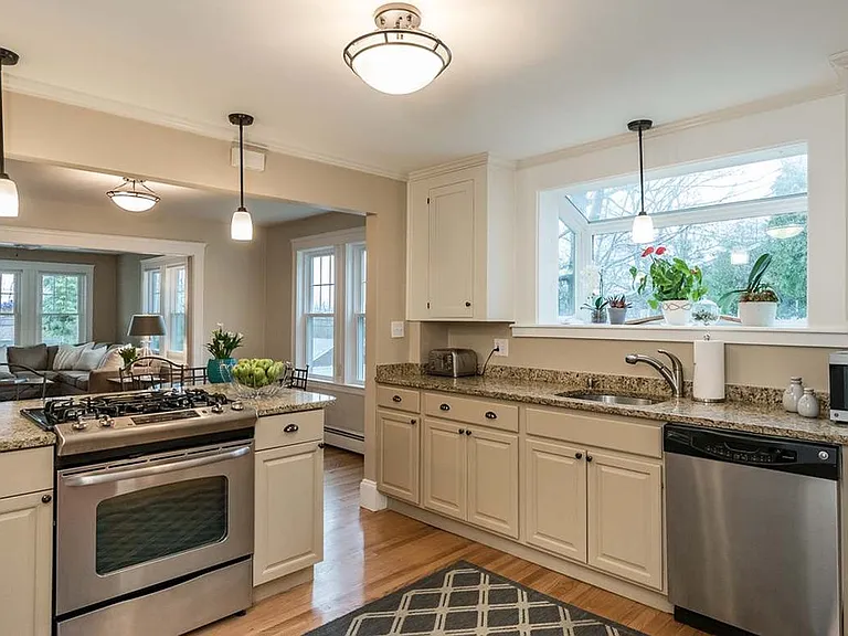 333 Waltham St — Photo 2