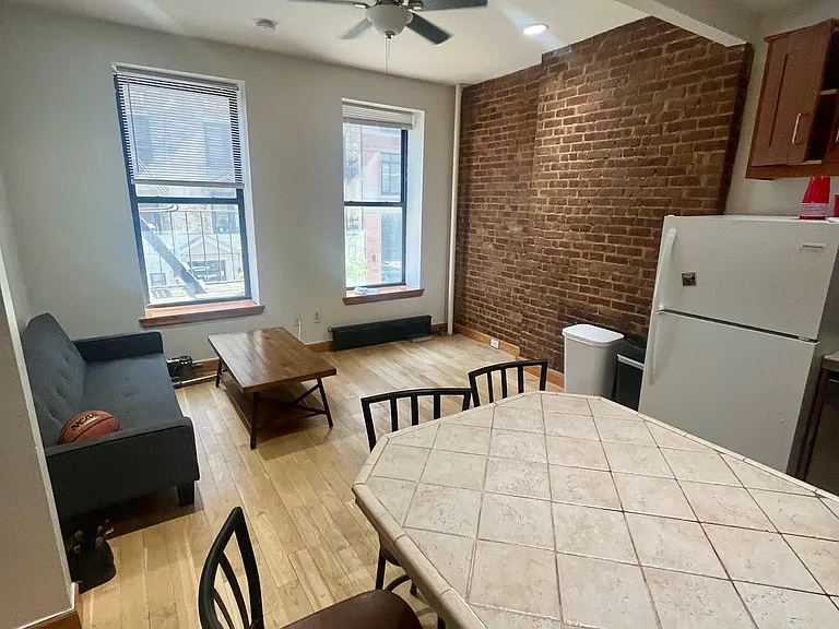 336 E 94th St #2E — Photo 2
