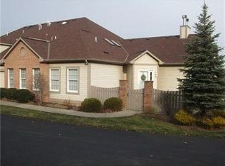 218 Sycamore Dr, Seven Fields, PA 16046