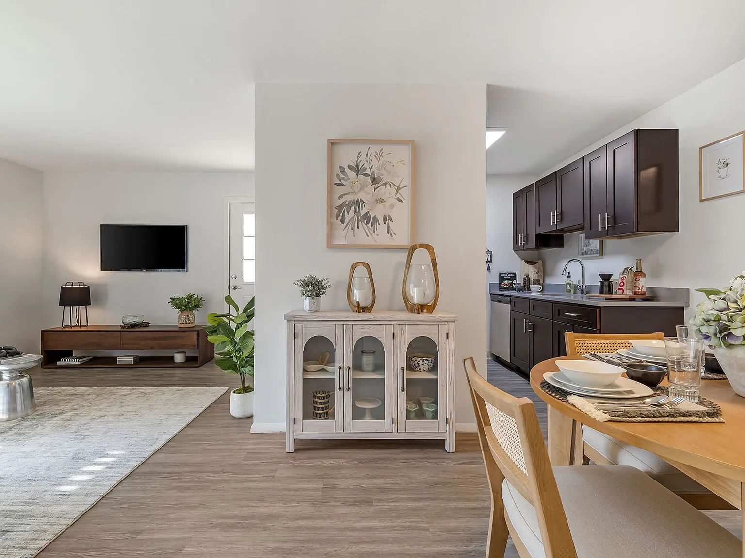 Quail Ridge Apartments — Photo 4
