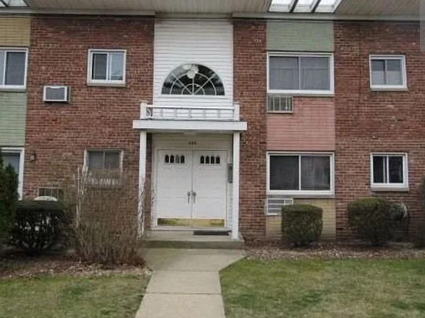 269 Nth Newbridge Road #C1, Levittown, NY 11756