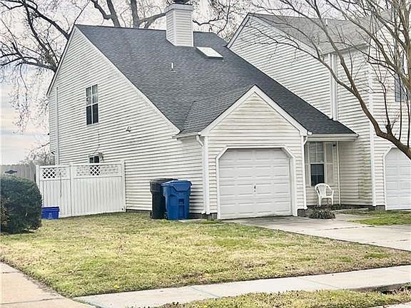 2nd image of 5432 Trumpet Vine Ct