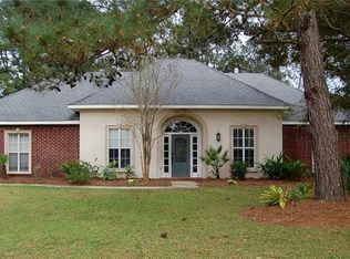 115 Westwood Dr, Mandeville, LA 70448