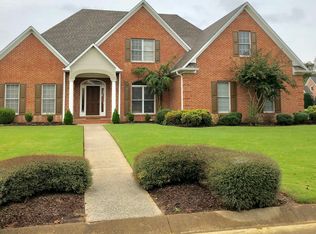 11 Fieldview Cv, Jackson, TN 38305