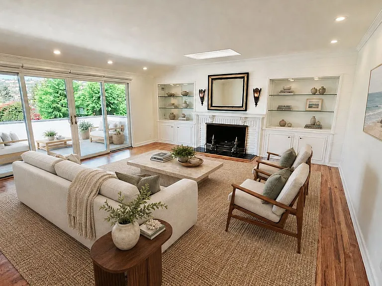 7920 Avenida Alamar — Photo 8
