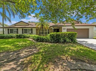 14818 SW 153rd Pl, Miami, FL 33196