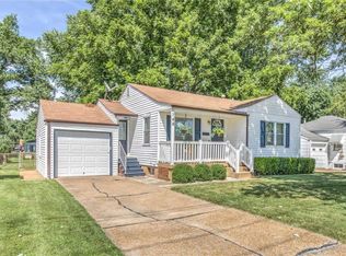 749 Charbonier Rd, Florissant, MO 63031