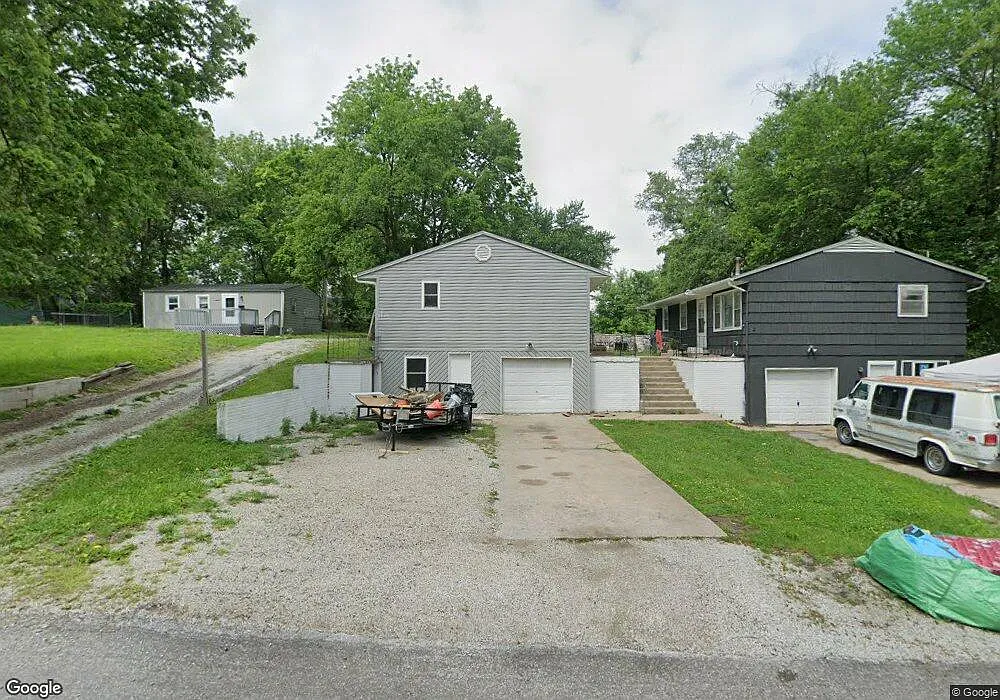 2204 South Cedar Avenue - 1 — Photo 3