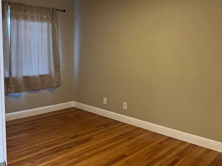 143 Highland Oaks Dr — Photo 15