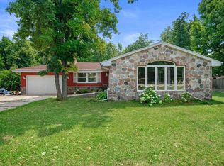 3631 E Elm ROAD, Oak Creek, WI 53154