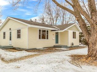 40 19th Ave S, Hopkins, MN 55343