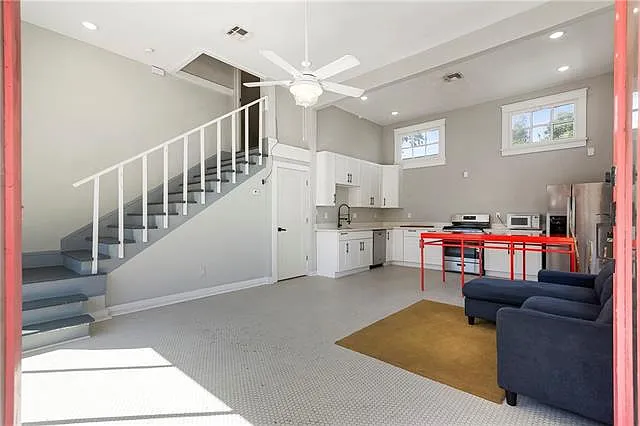 1739 Joliet St — Photo 2