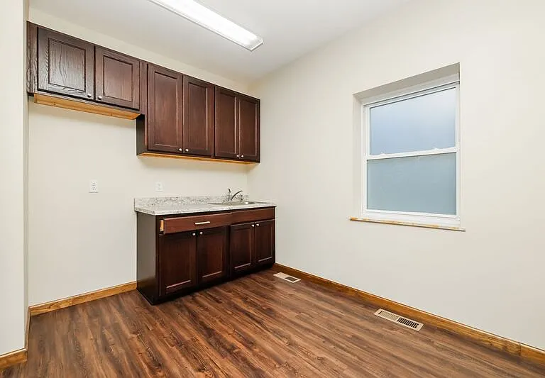 226 N Broad St #B — Photo 7