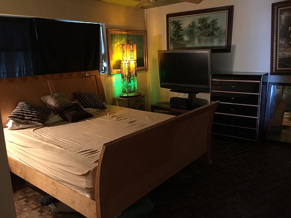2nd image of 11685 Canal Dr