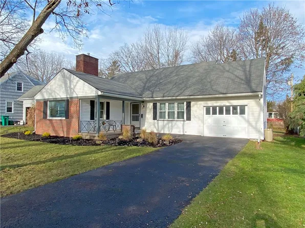 80 Penarrow Rd, Rochester, NY 14618