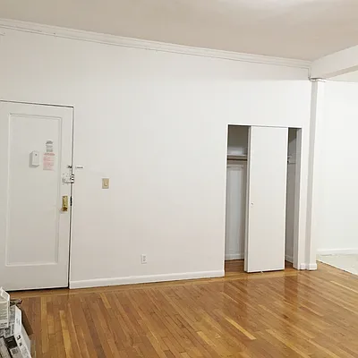 Rented by Brooklyn Heights Real Estate Inc | media 47