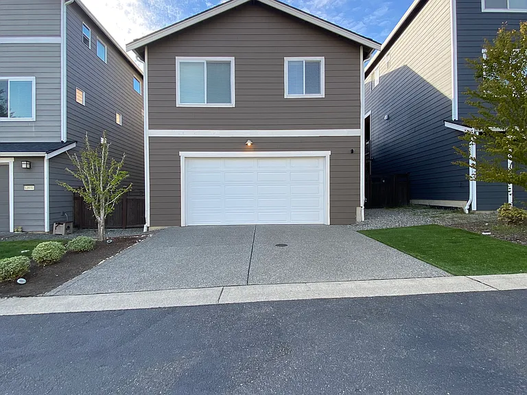 12103 SE 292nd Way — Photo 3