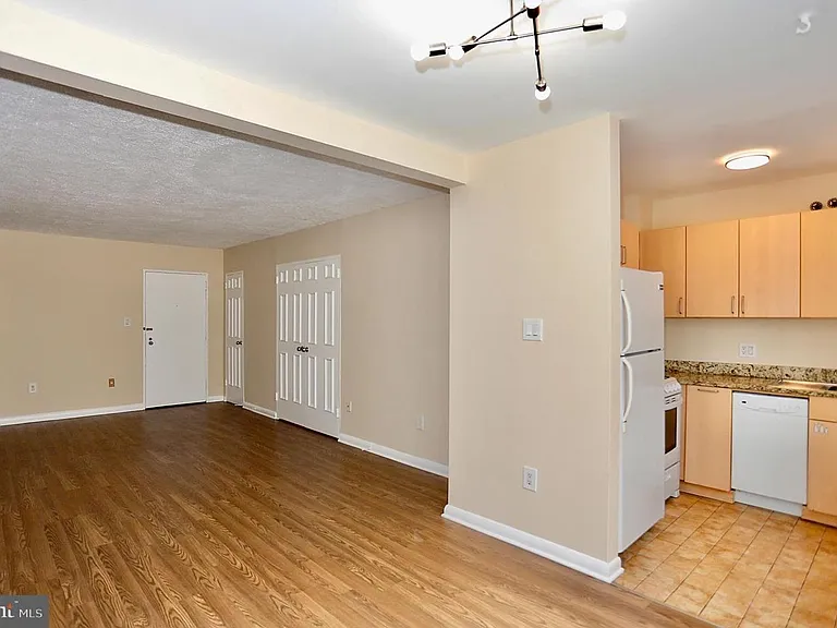 1727 Massachusetts Ave NW #810 — Photo 5