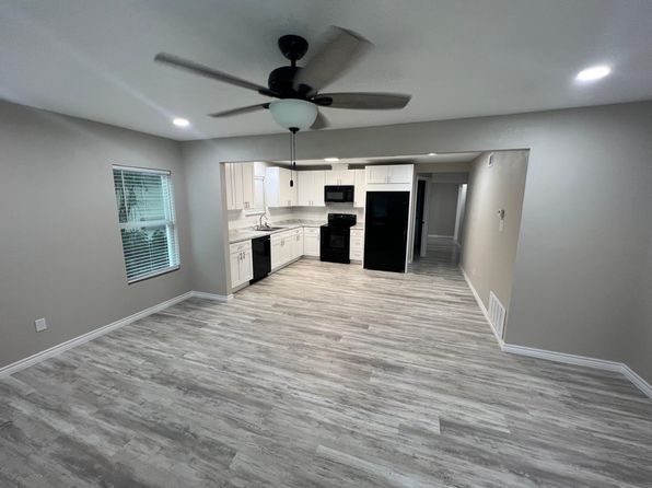 1904 1st St, Brownwood, TX 76801
