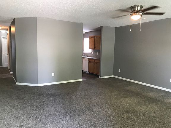 2nd image of 3929 Roundwood Dr