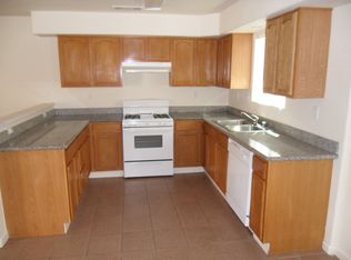 935 Vermont Ave, Turlock, CA 95380